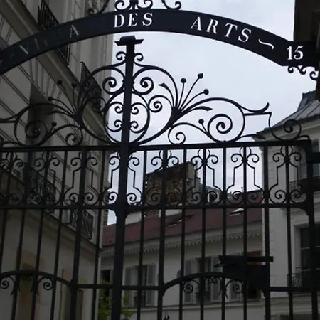 Vue Exceptionnelle Calme # Montmartre פריז